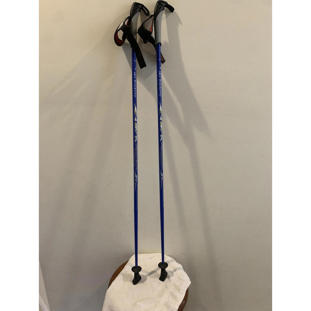 AMERICAN NORDIC WALKING SYSTEM SWIX (MED GRIP) 44” SKI WALKING STICKS BLUE